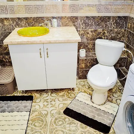 на дзержинского, 15 Апартаменты